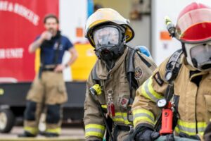 واقعیت گسترده در آتش نشاتی